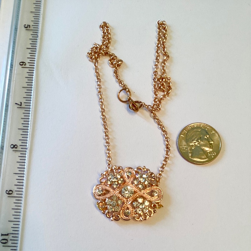 Luscious ROSE GOLD / RHINESTONE NECKLACE!  Hand crafted!
